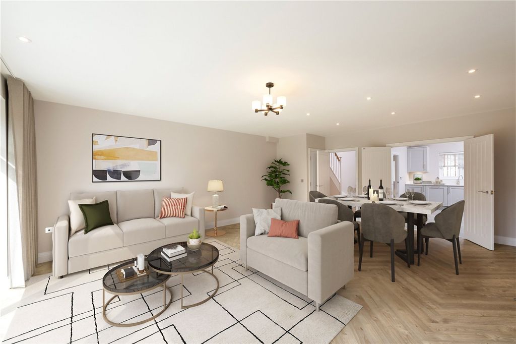 Property photo 2 of 10 Living/Dining