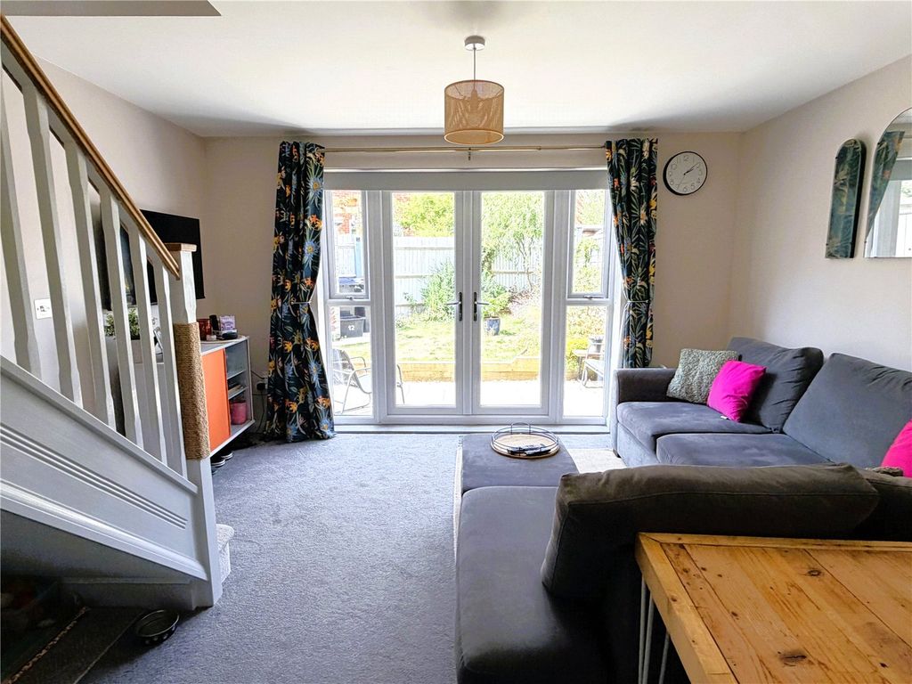 Property photo 2 of 12 Picture No. 02