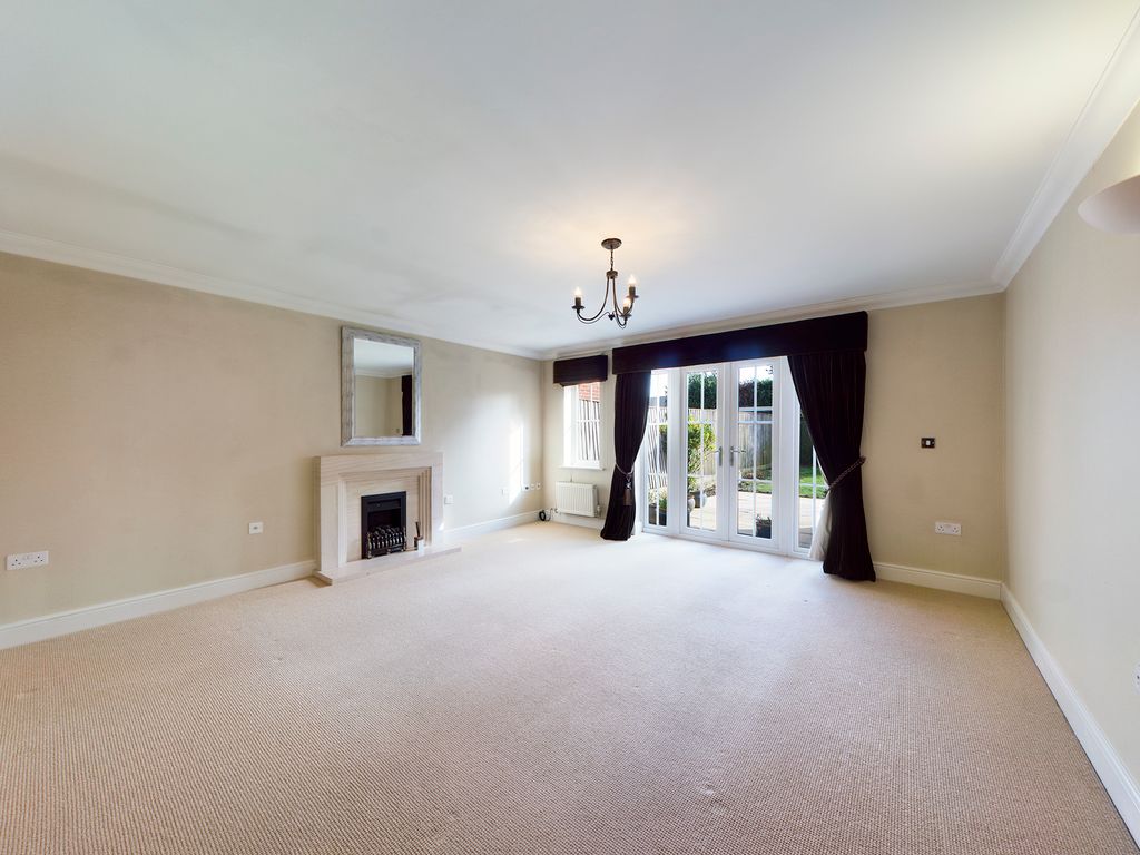 Property photo 3 of 14 Image