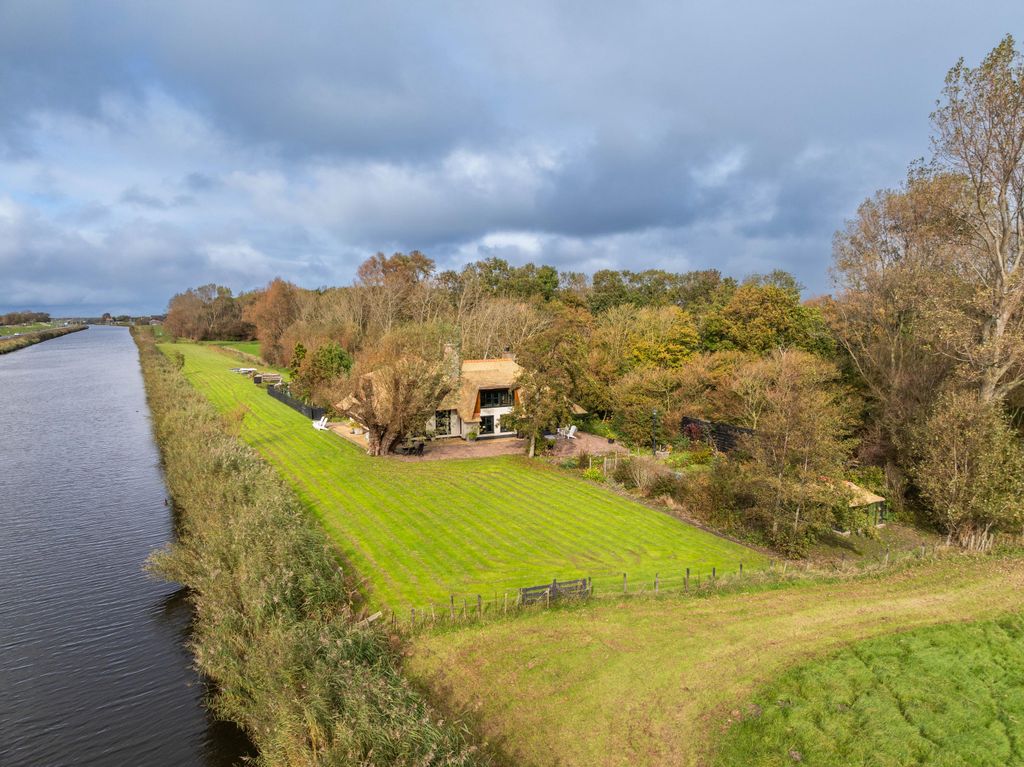 Property photo 3 of 51