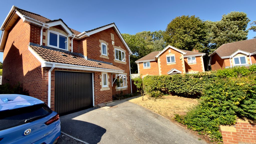 Property photo 1 of 30