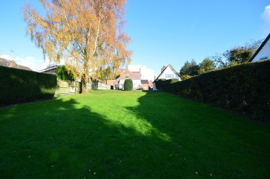 Property photo 2 of 16