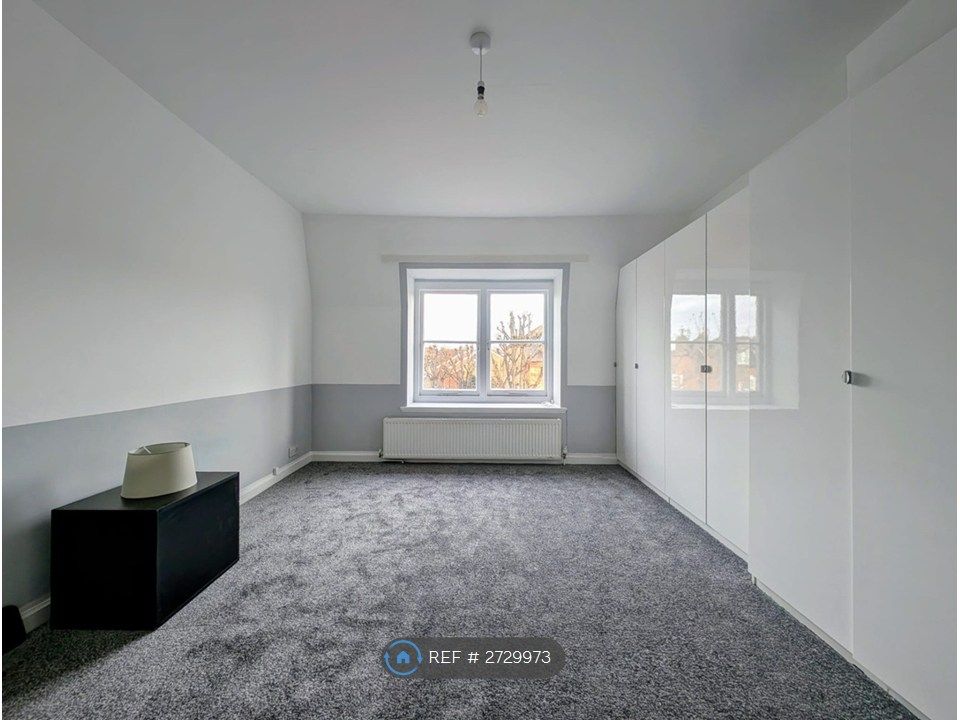 Property photo 1 of 15 Master Bedroom