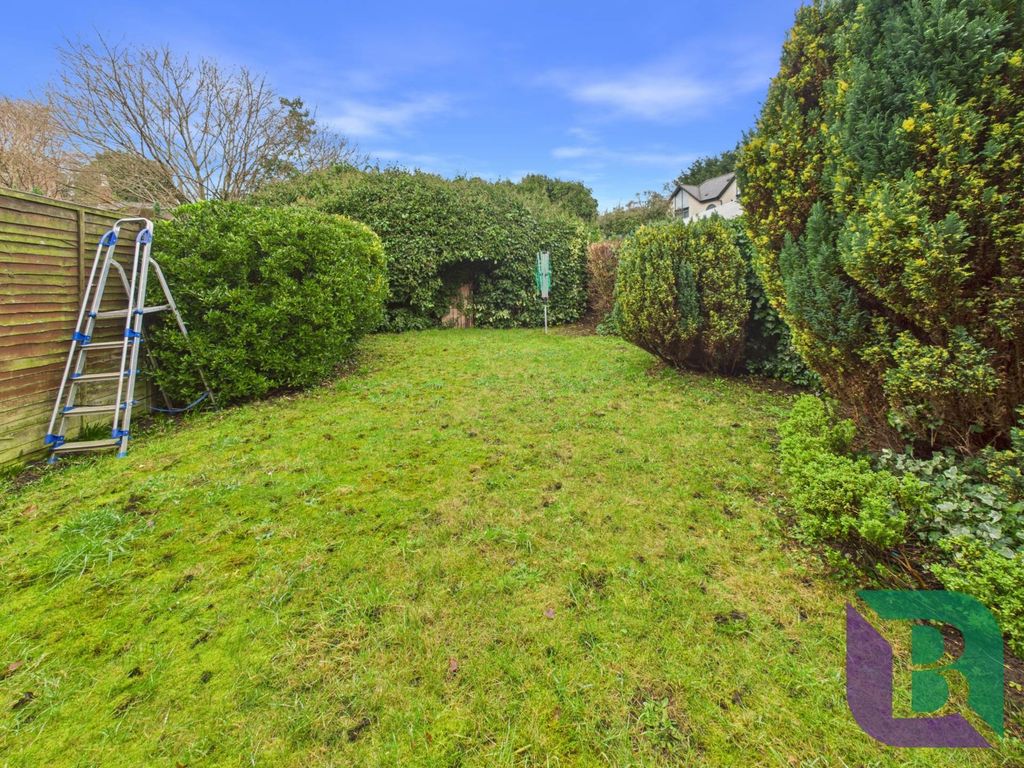 Property photo 2 of 5