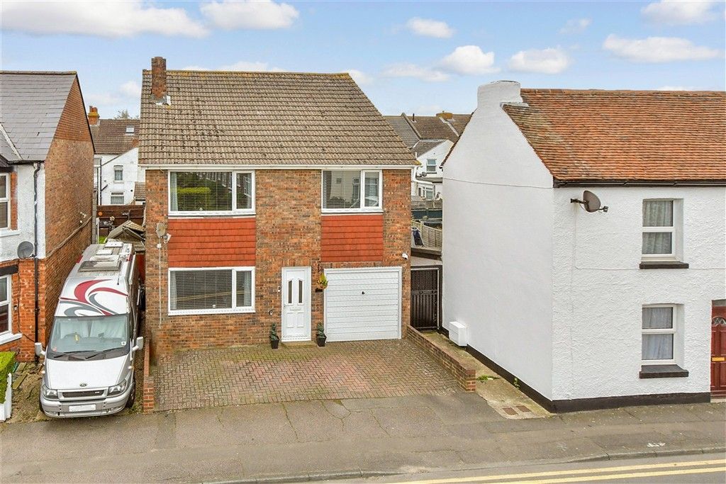 Property photo 1 of 9 External Web