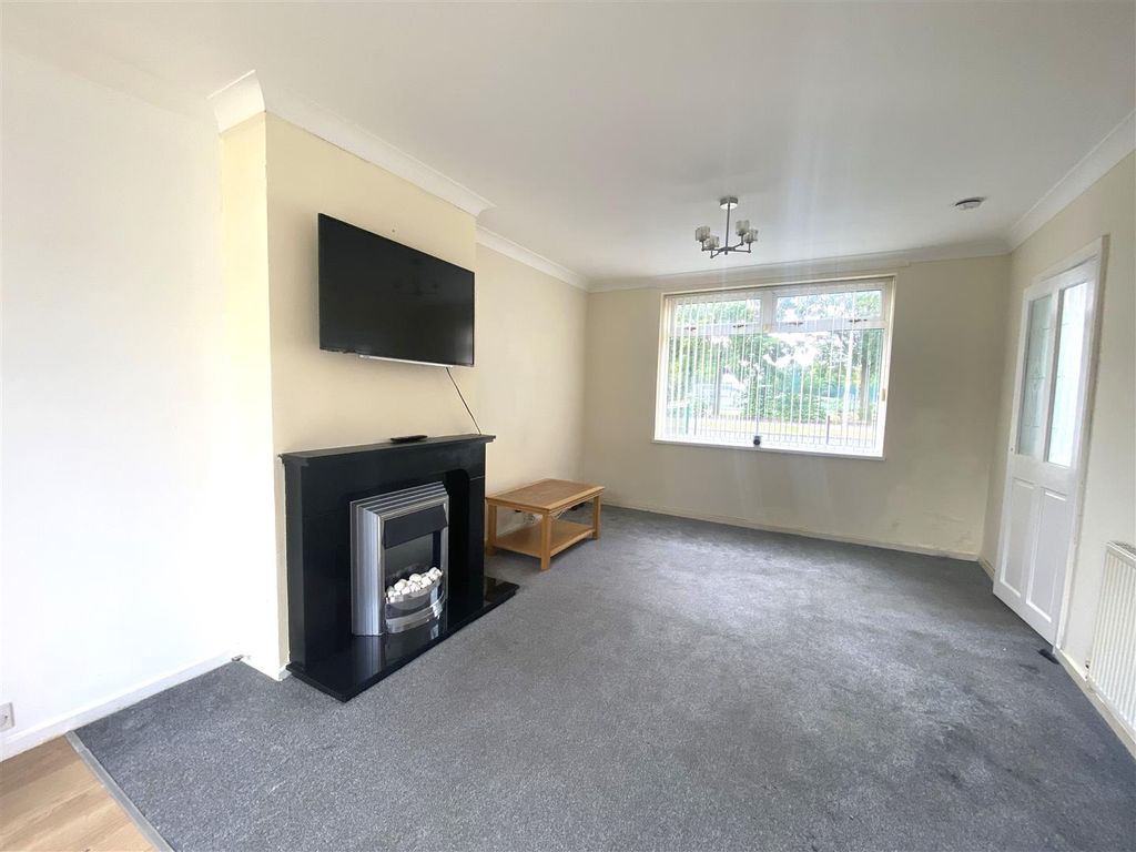 Property photo 2 of 11 Img_5882.Jpg