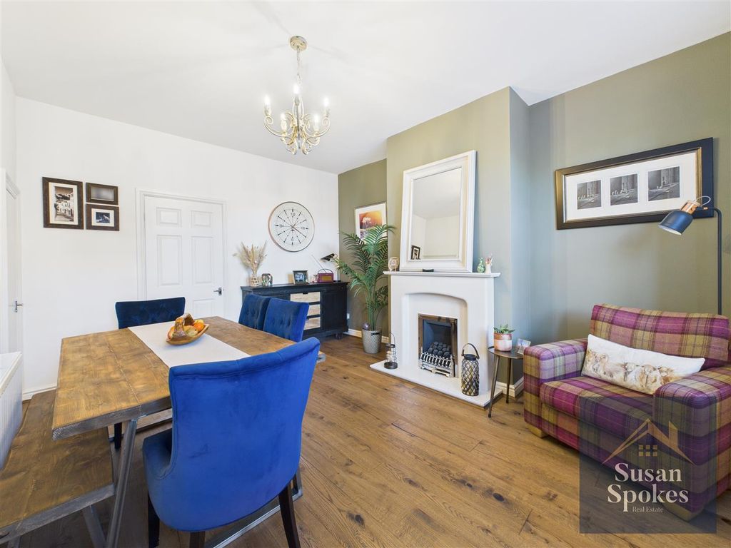 Property photo 3 of 26 Cam01858G0-Pr0191-Still012.Jpg