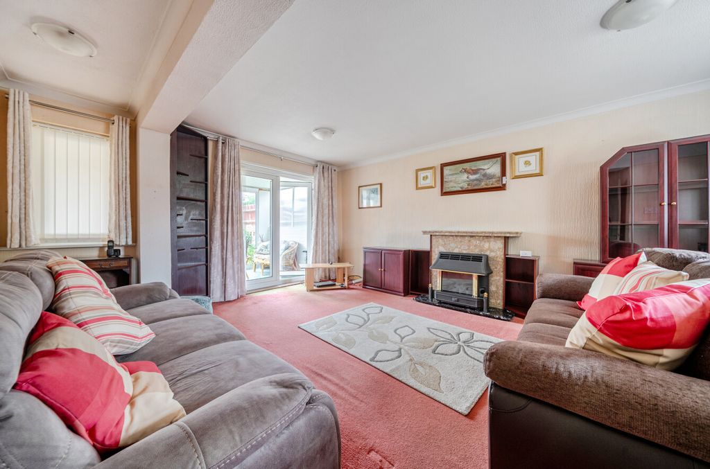 Property photo 2 of 15 1469916-14-6A1Db1...