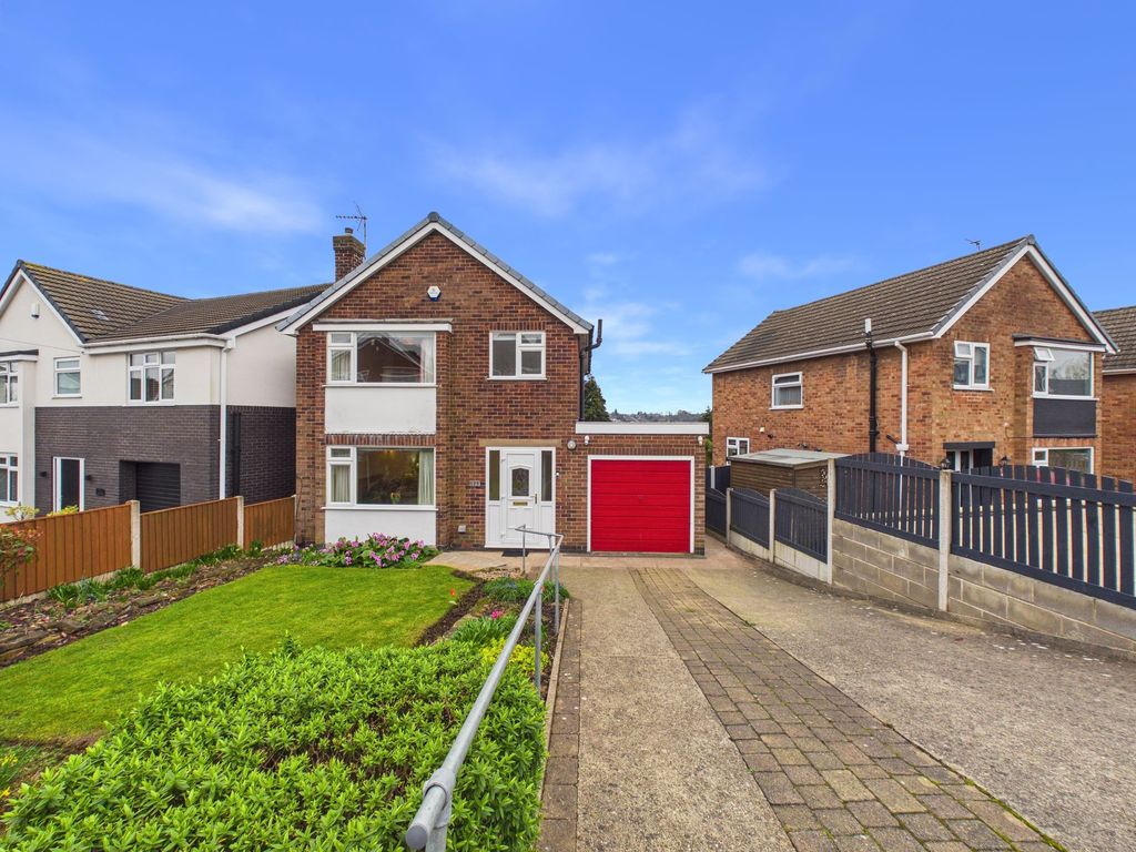 Property photo 1 of 17 Front