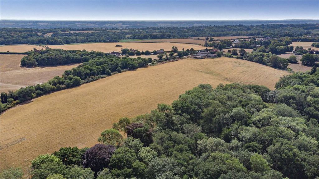 Property photo 2 of 17 Picture No. 03