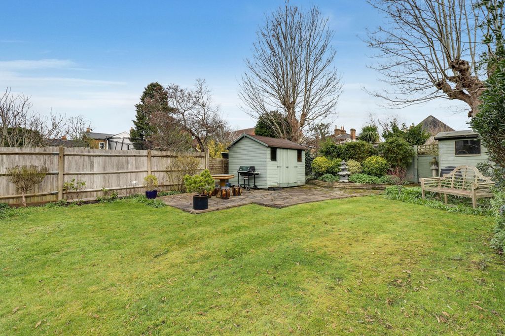 Additional image 25 of 4 bed detached house for salePemberton Road, East Molesey KT8