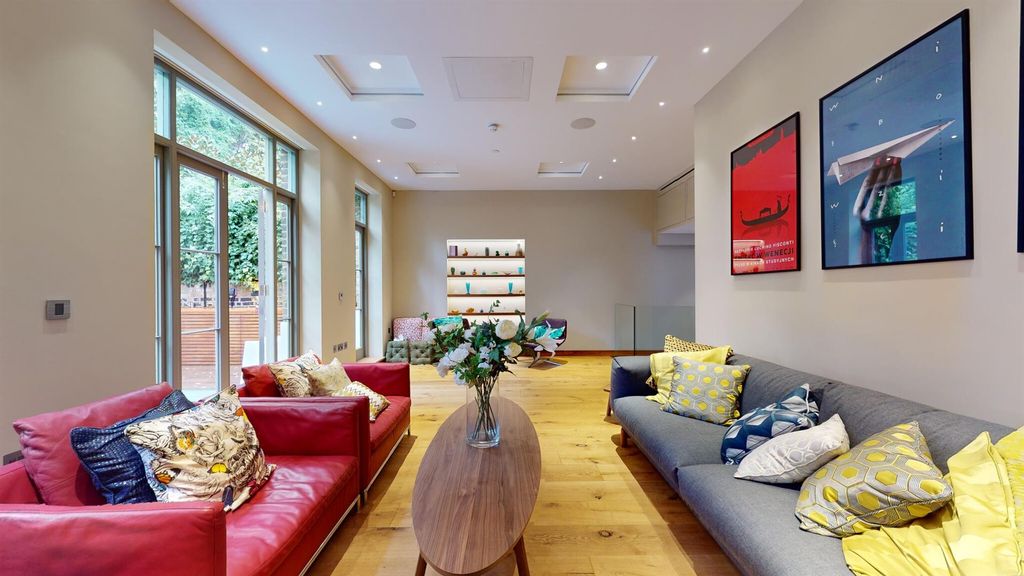 Property photo 2 of 31 653799741c23c5Dabde530Aa_509498355B7A513cc4880641A