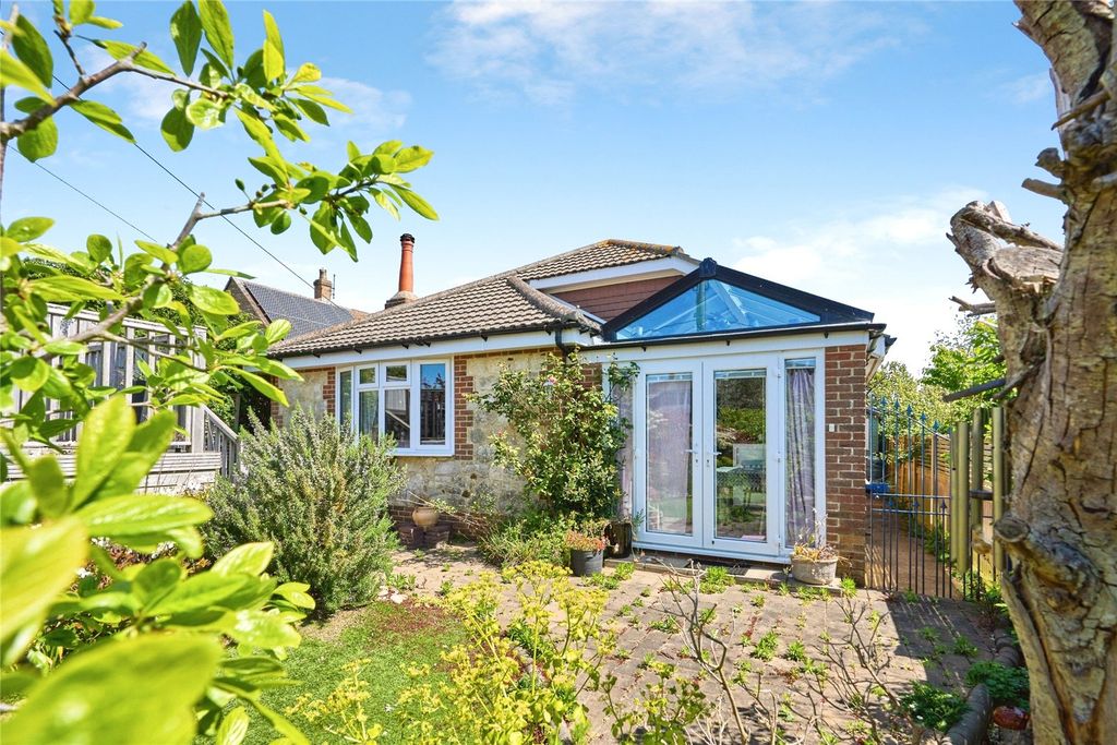 Property photo 1 of 15 Front