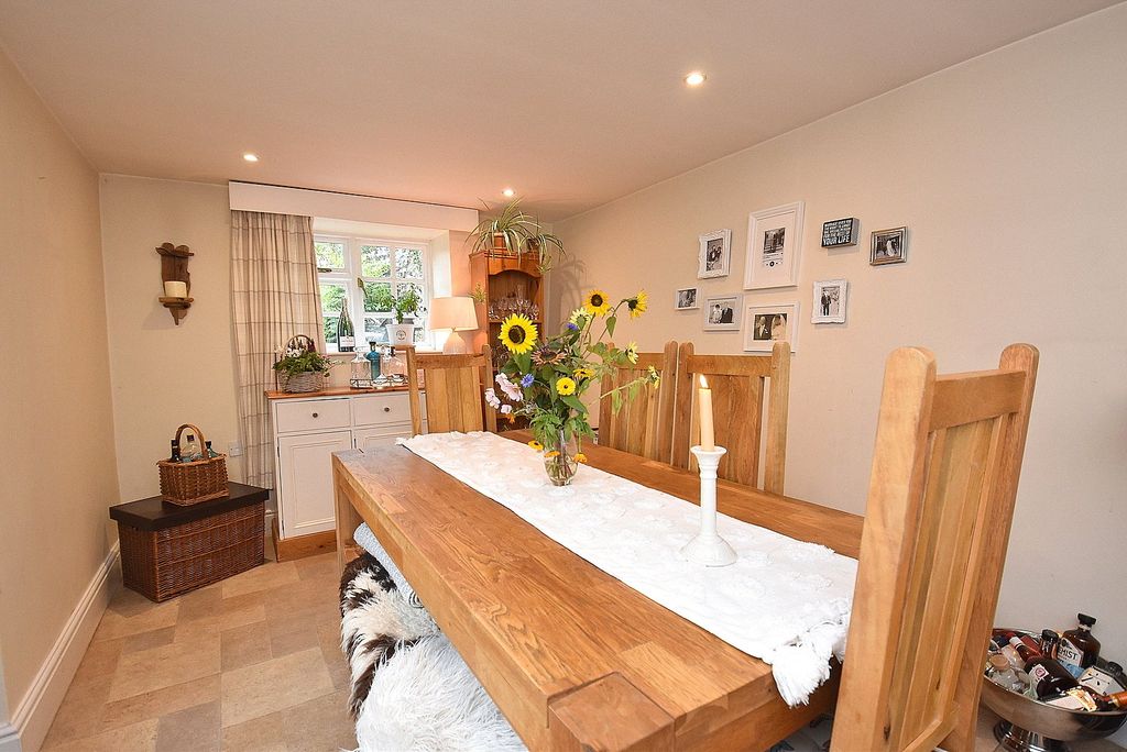 Property photo 3 of 17 Picture No. 08