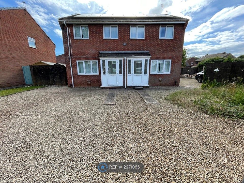 Property photo 2 of 9