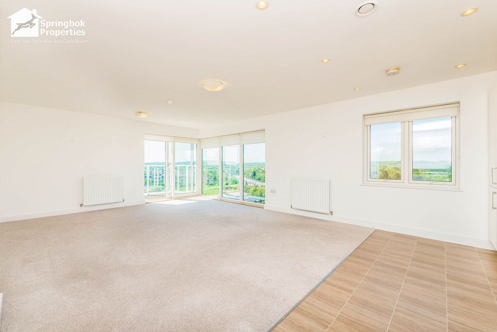 Property photo 2 of 16 Image 1