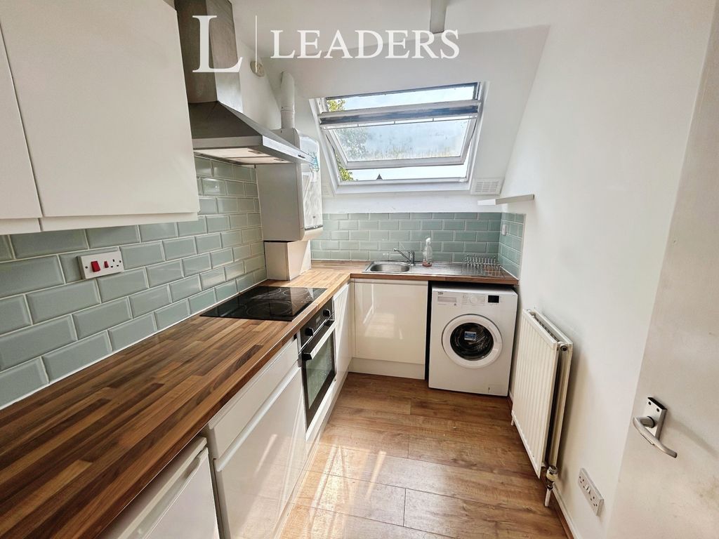 Property photo 2 of 6 Ad218220-1