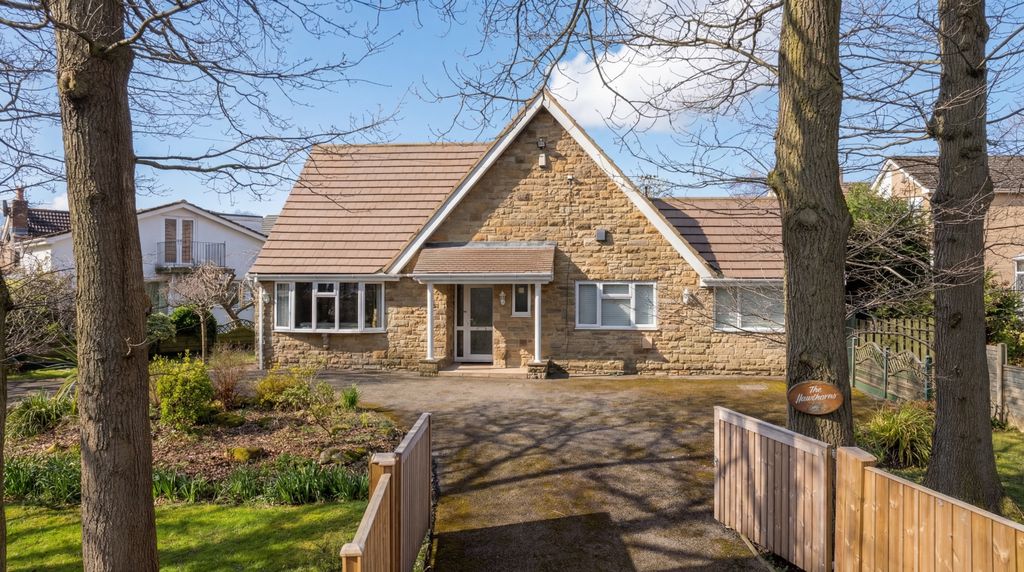 Property photo 2 of 27 Picture No. 34