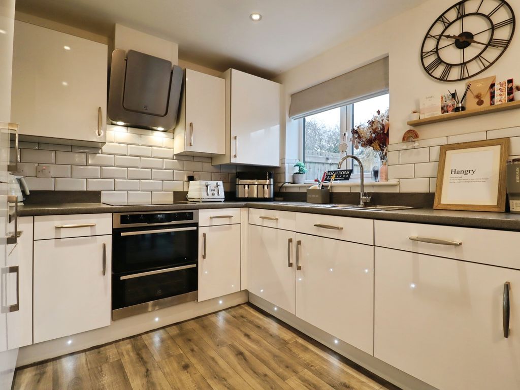 Property photo 2 of 19 Img_3914