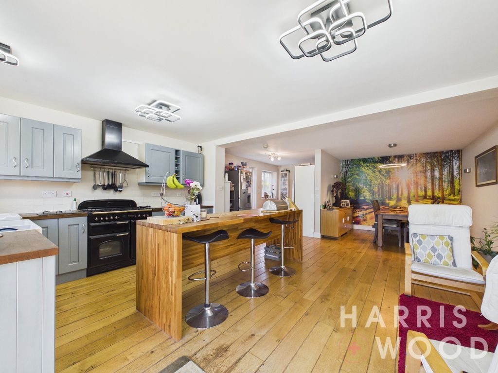 Property photo 2 of 36 5035952