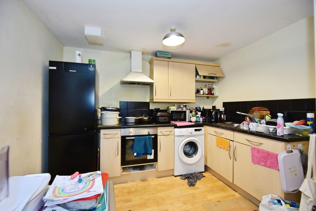 Property photo 3 of 13 Pbox-Img.Jpg
