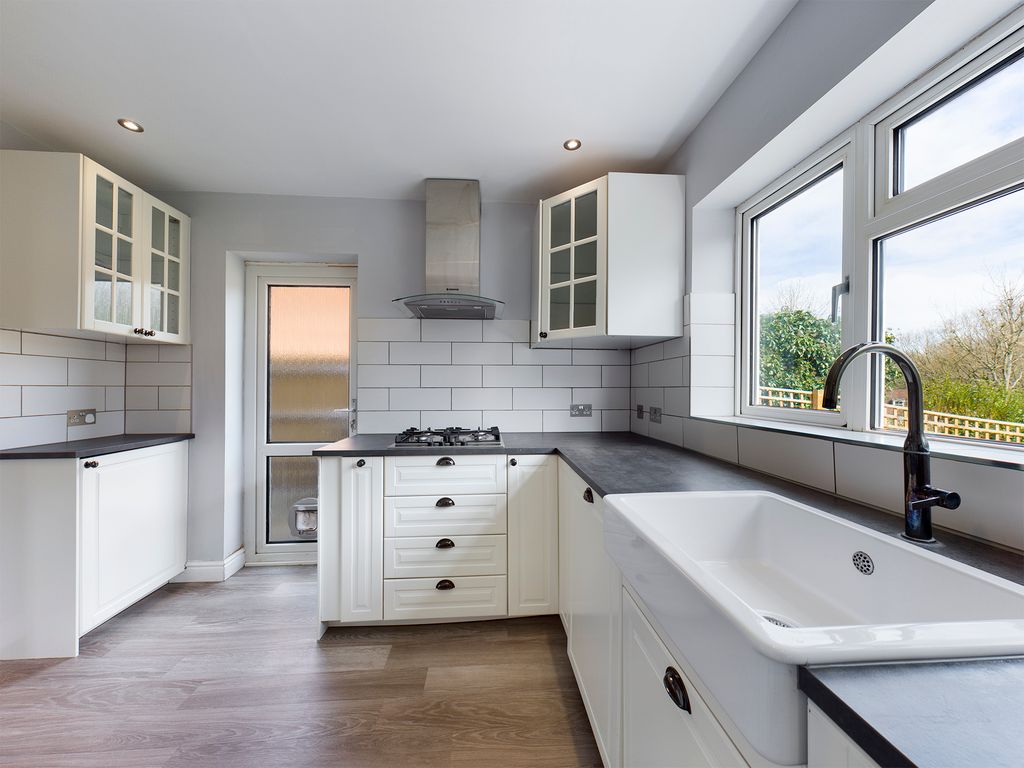 Property photo 3 of 12 Image