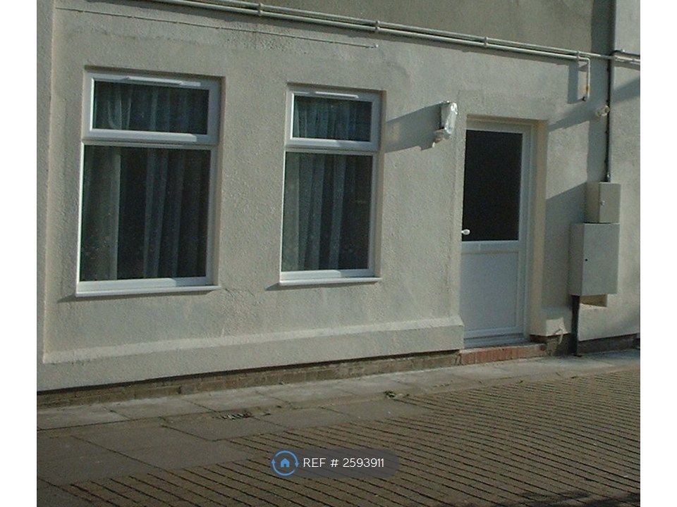 Property photo 1 of 11 Front Of Flat