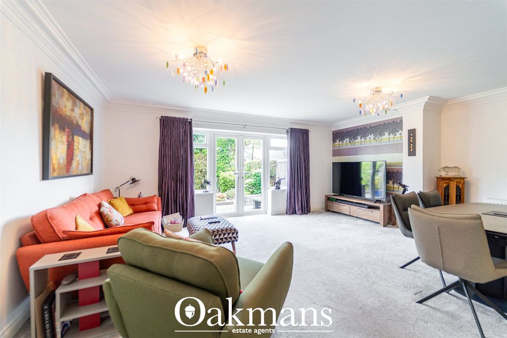 Property photo 2 of 43 Picture No. 26