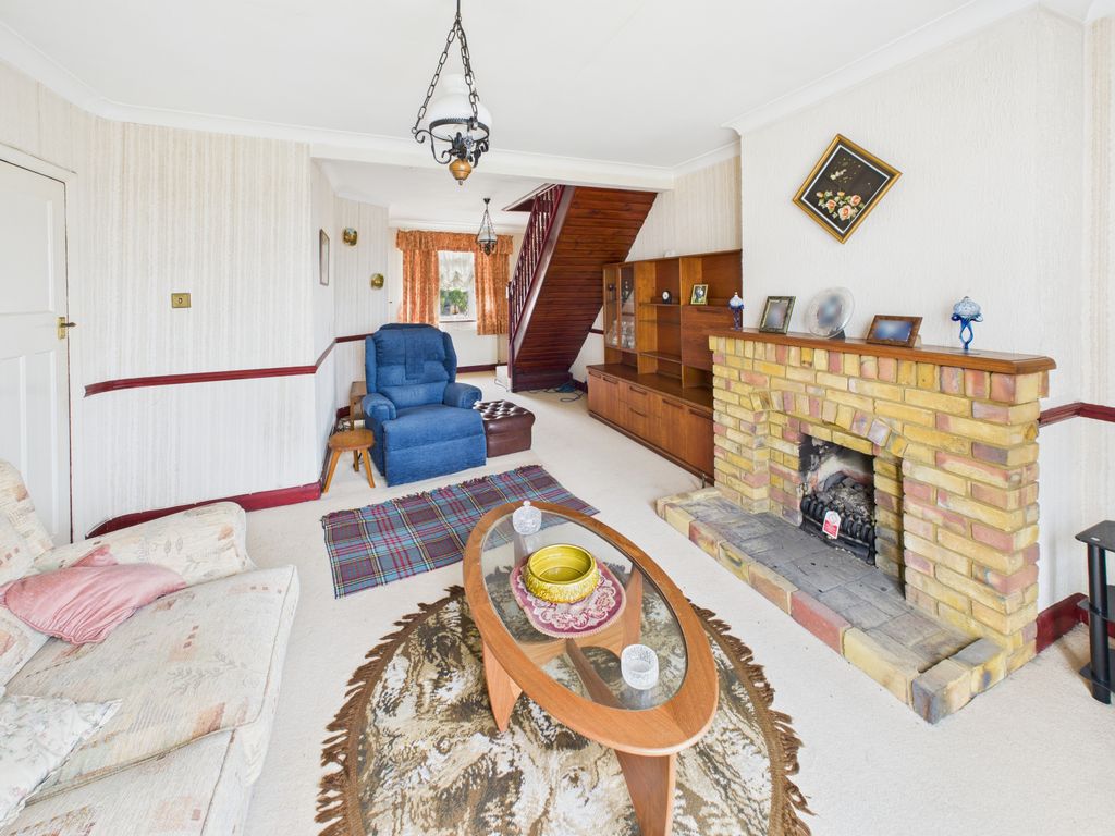 Property photo 3 of 11 Gallery