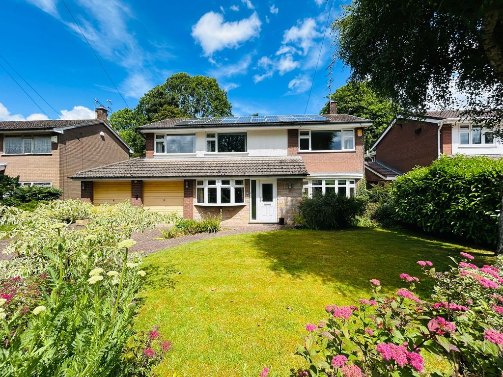 Property photo 1 of 27
