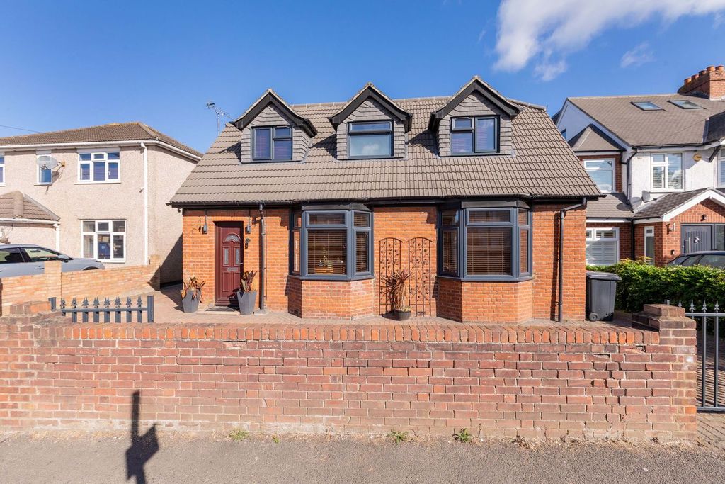 Property photo 1 of 26