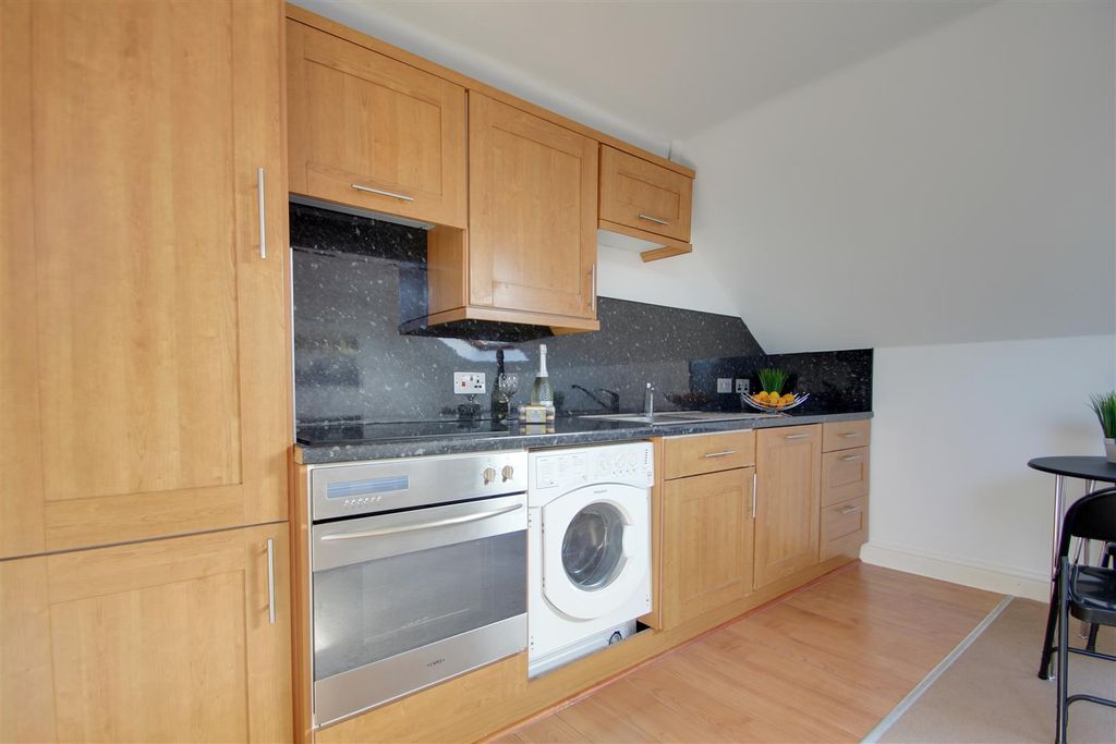 Property photo 3 of 11 Open Plan Lounge Kitchen