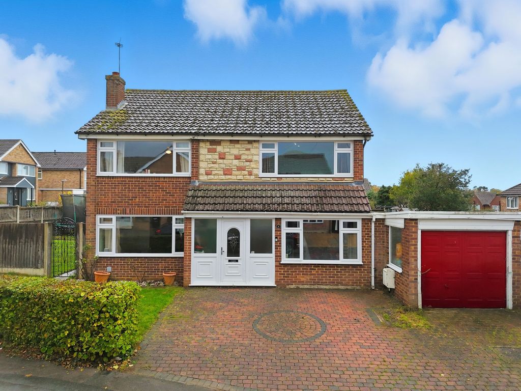 Property photo 1 of 18