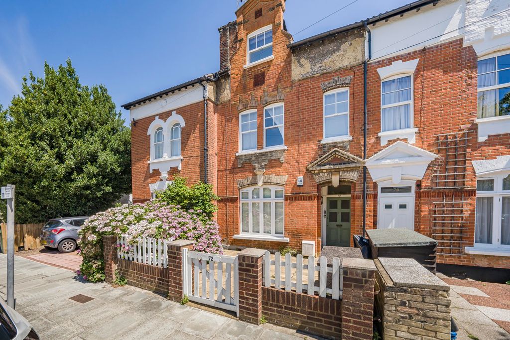 Property photo 1 of 17 Picture No. 03