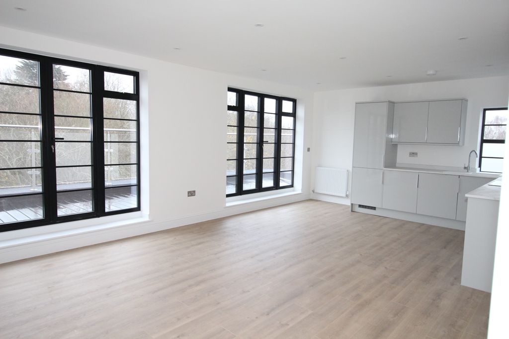 Property photo 2 of 13 Img_0508