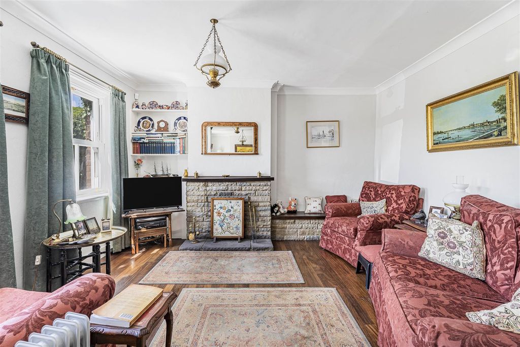Property photo 3 of 17 20_57043.Jpg