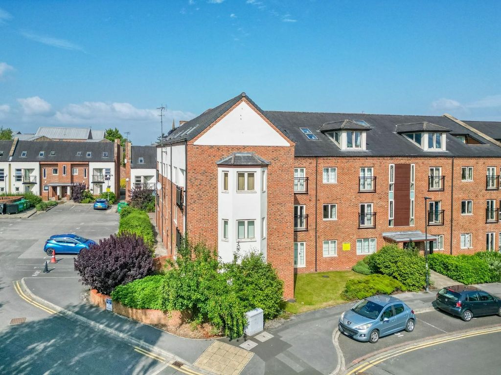 Property photo 1 of 11 4Rh-3.Jpg