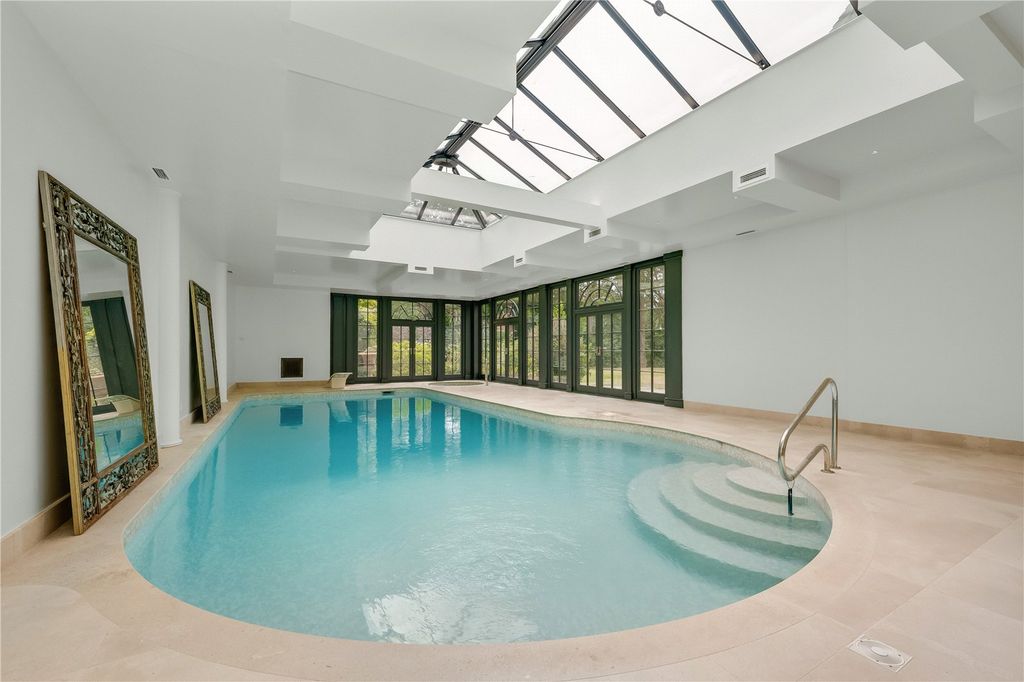 Property photo 1 of 25 Picture No. 23