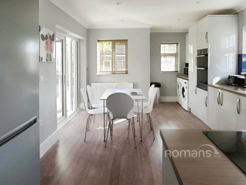 Property photo 3 of 13 Picture No. 05