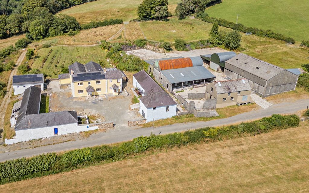 Property photo 3 of 71 Aerial