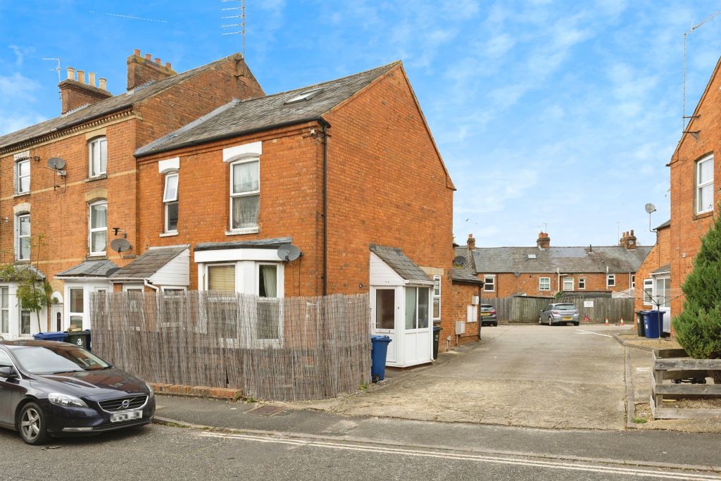 Property photo 1 of 14