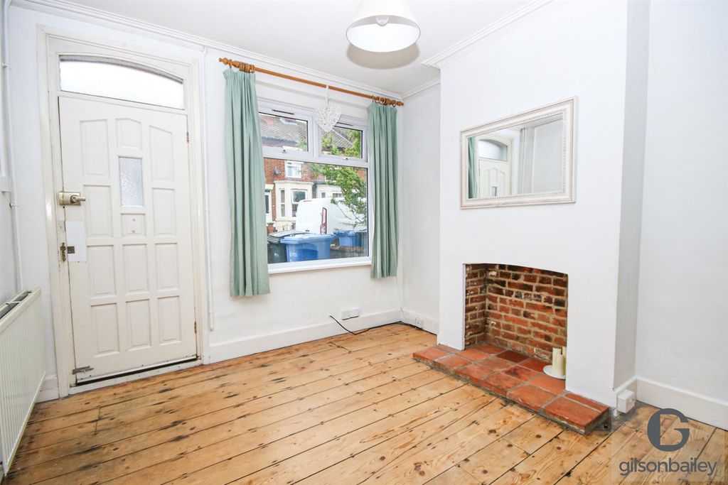 Property photo 3 of 12 Img_8461-2.Jpg