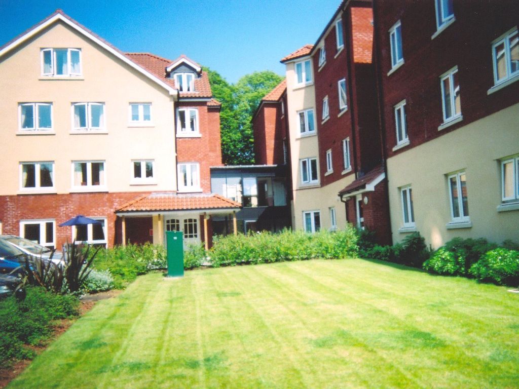 Property photo 2 of 10 Photos Show General