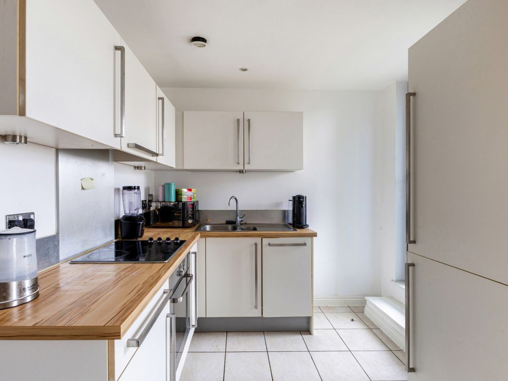 Property photo 3 of 8