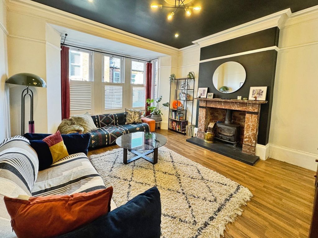 Property photo 3 of 14 Photo 14