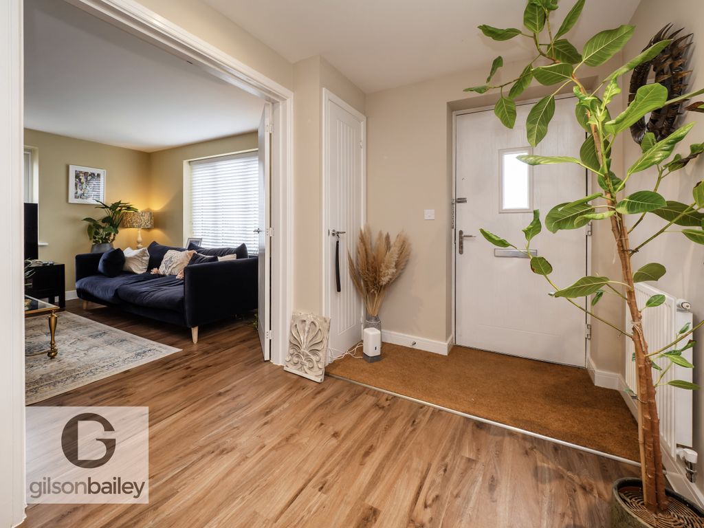 Property photo 2 of 20 22-8Ascensionavenue-35