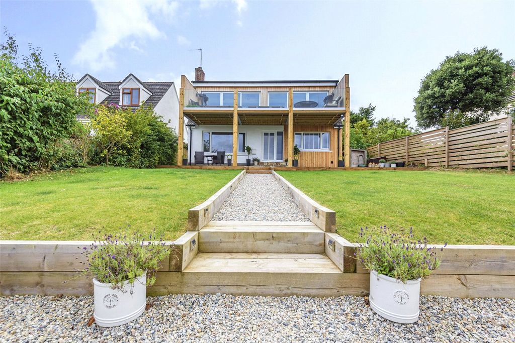 Property photo 1 of 18 Picture No. 07