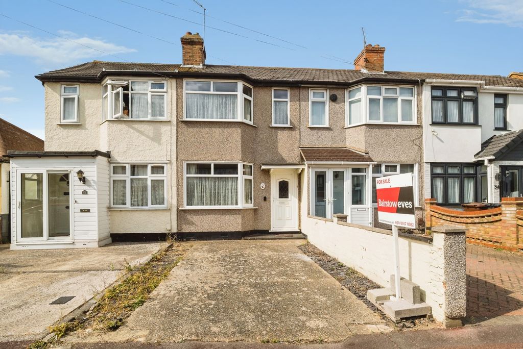 Property photo 1 of 17 Pbox-Img.Jpg