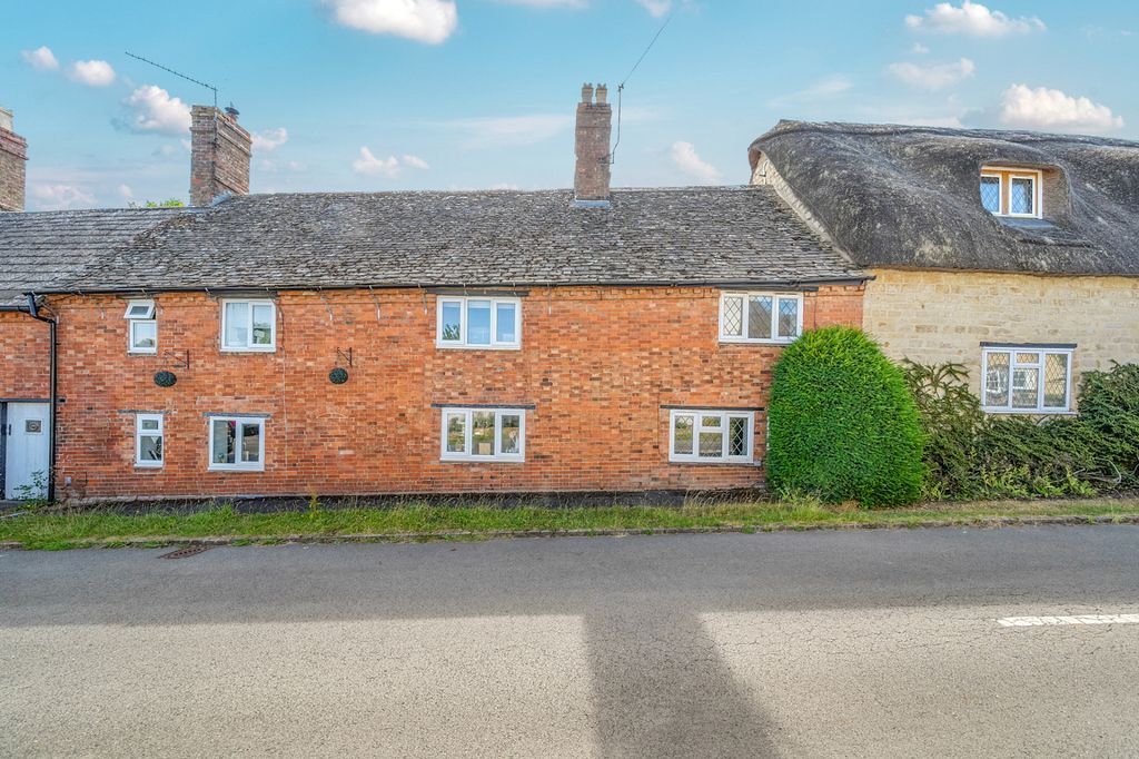 Property photo 1 of 16