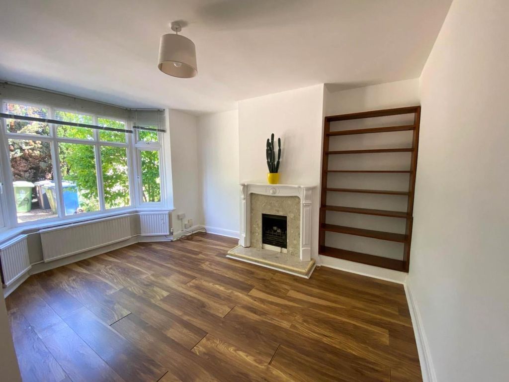 Property photo 2 of 14 8F397E33-2A8F-474B-A8c2-96Fcb3F721A3.Jpg